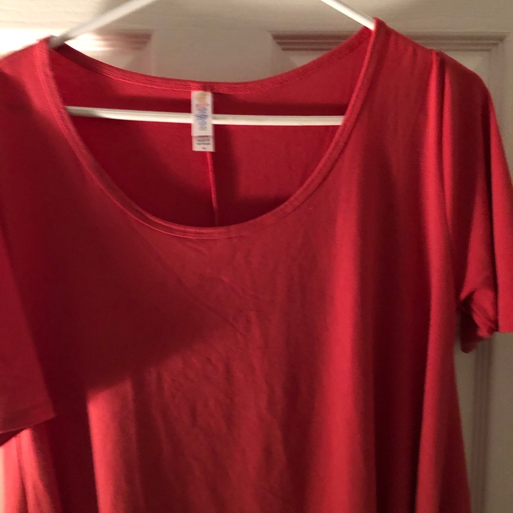 Lularoe Perfect T.